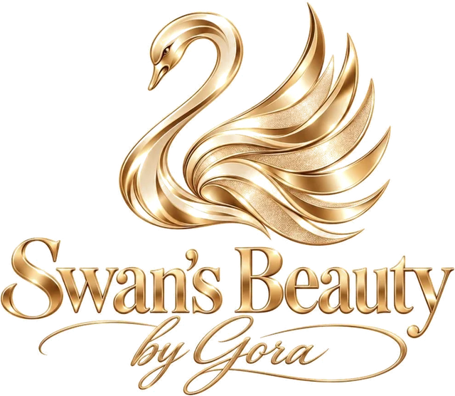 Swan's Beauty by Gora
